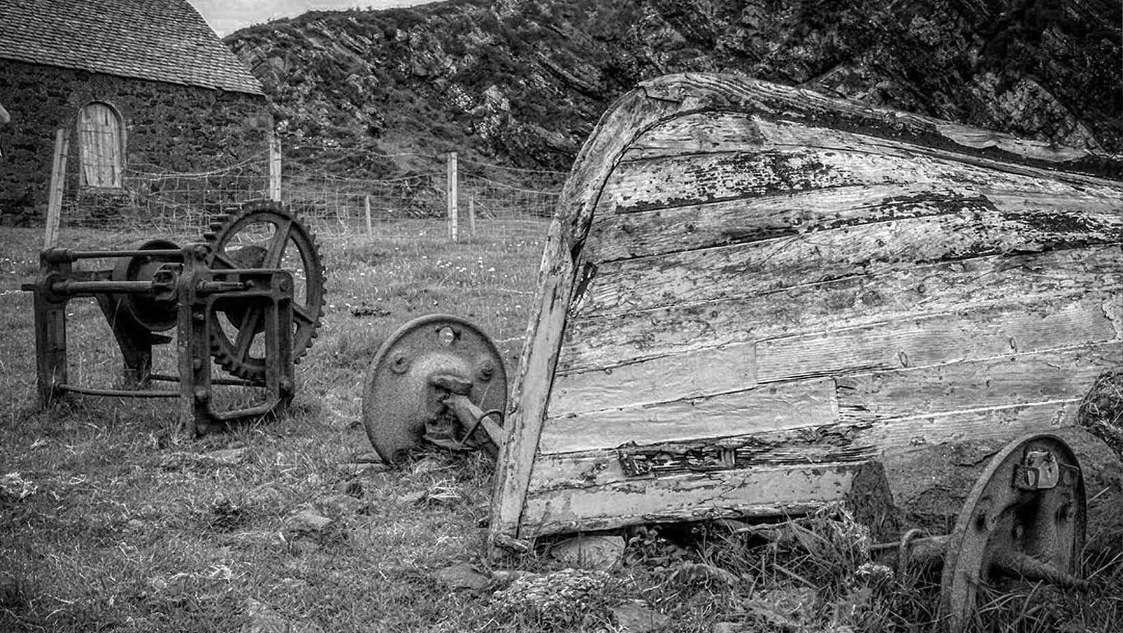 Bailtean is Iomairean